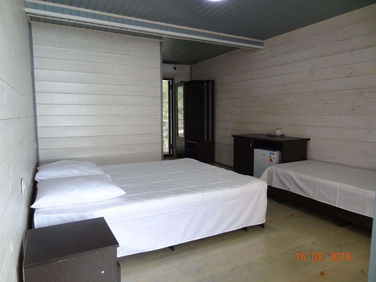 Captain Black Hotel Pitsunda Dış mekan fotoğraf