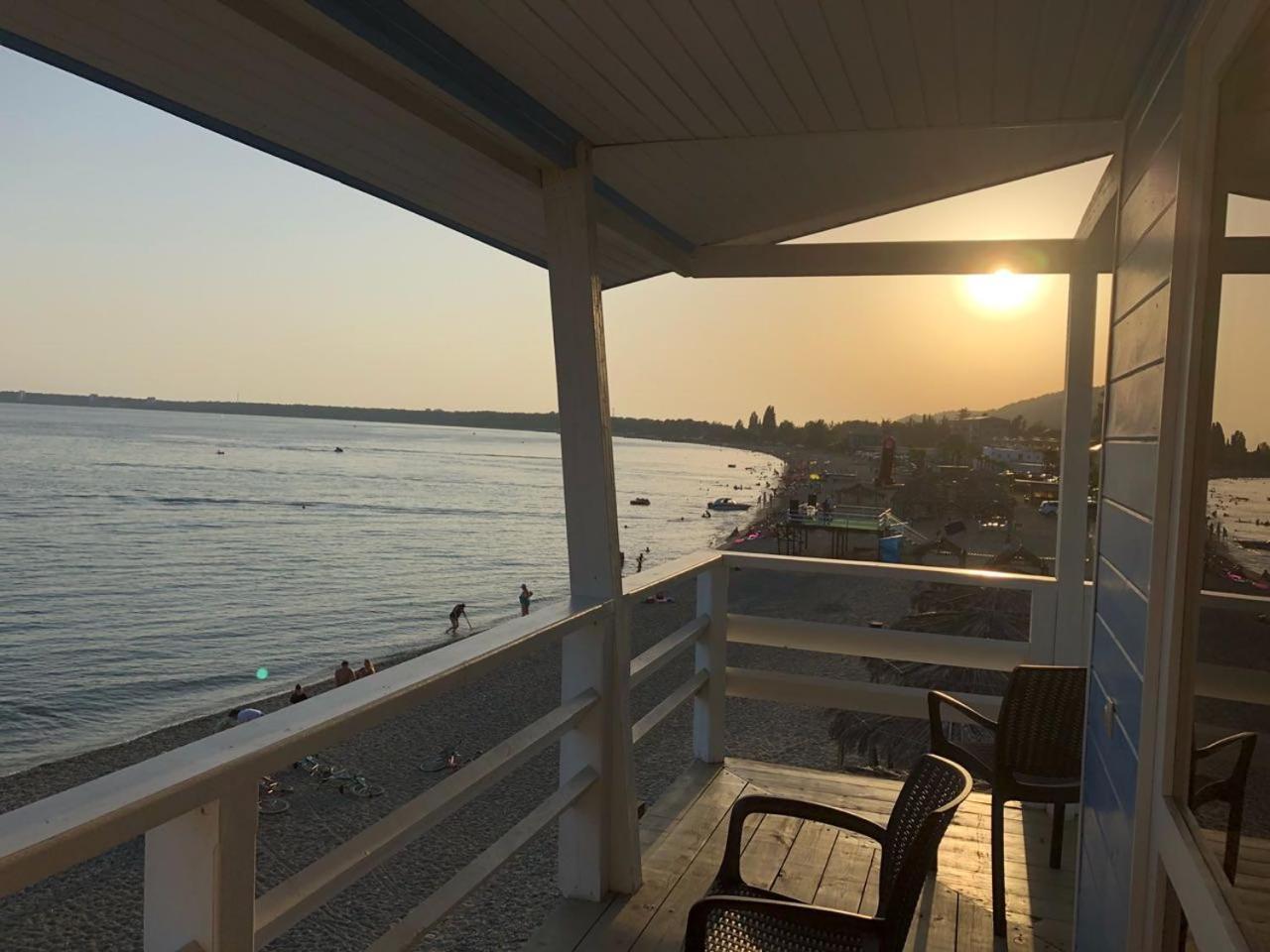 Captain Black Hotel Pitsunda Dış mekan fotoğraf