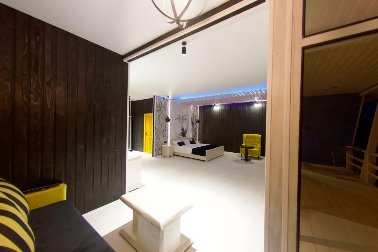 Captain Black Hotel Pitsunda Dış mekan fotoğraf